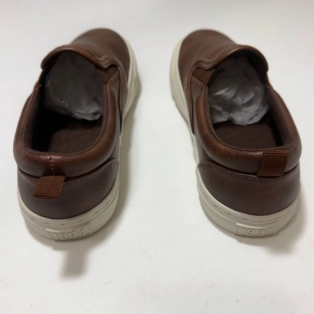 Old Navy Brown Slip-On Sneakers - Little Boys Size 1 *NWOT*